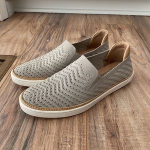 Ugg Sammy Slip On